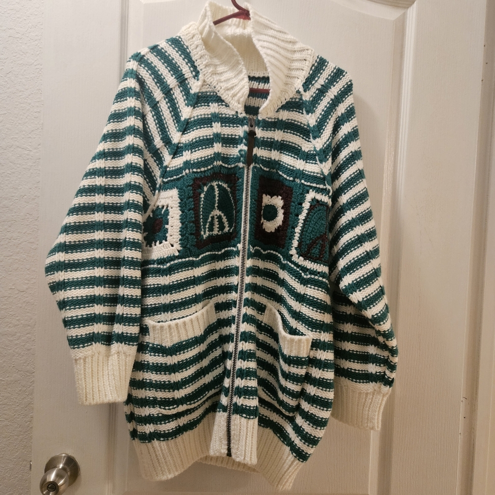 BDG full zip size Small S unisex women's men's chunky knit sweater green white